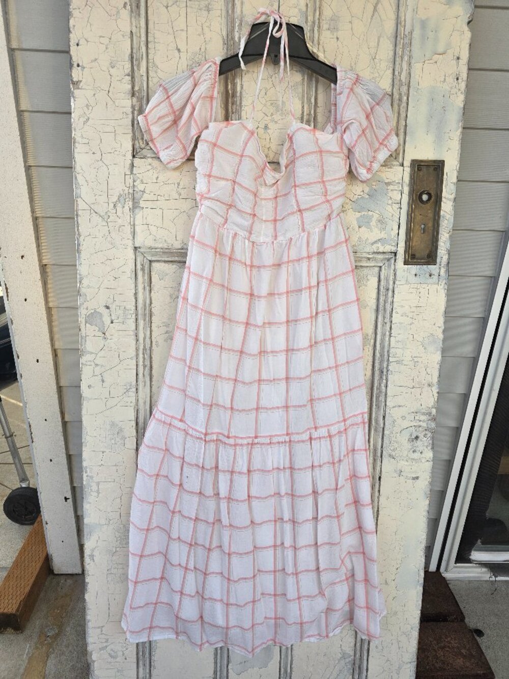 Universal Threads Sz Small Long Flowy Pink White Plaid Short Sleeve Dress Lined